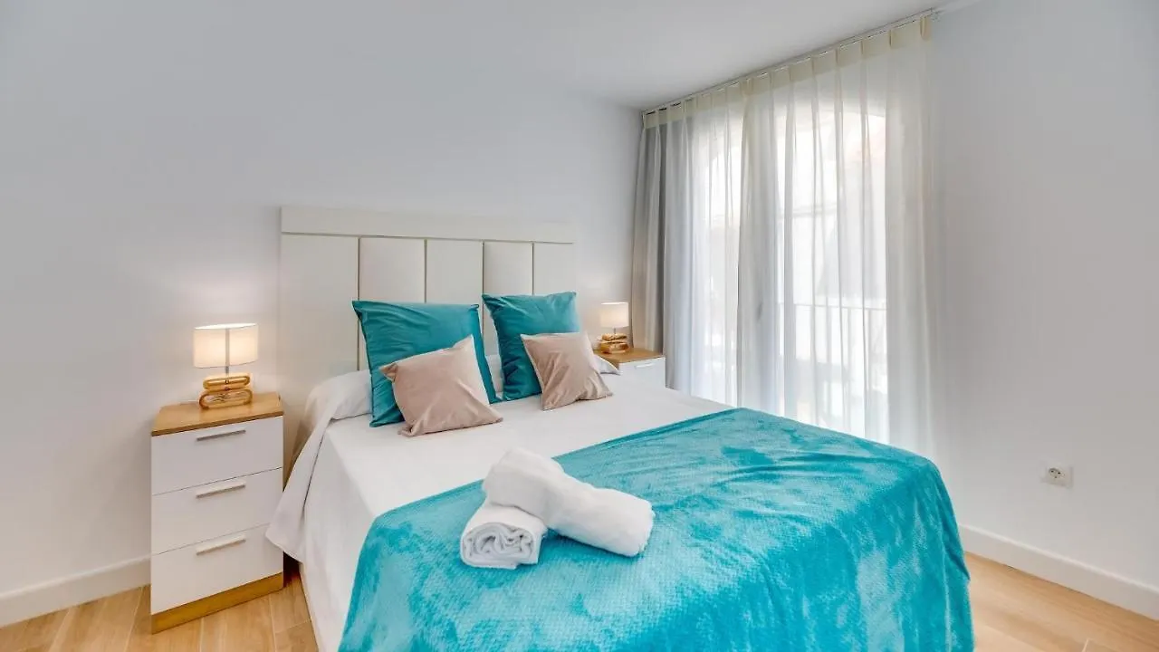 Huerto 22 Chic Urban Corner Apartment Estepona Spain